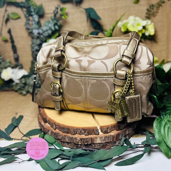 Sold - Picture 2 of 9